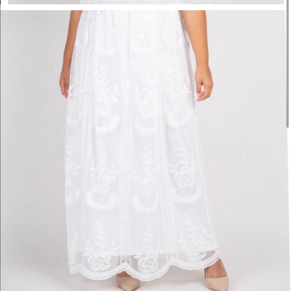 White lace overlay dress wedding or maternity - Picture 2 of 9